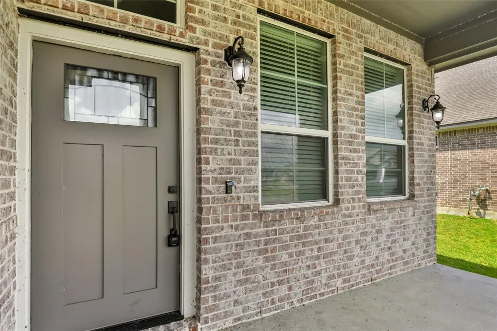 525 Little Spring Court Anahuac, TX 77514