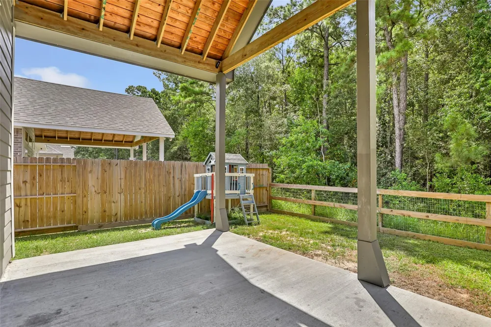 525 Little Spring Court Anahuac, TX 77514