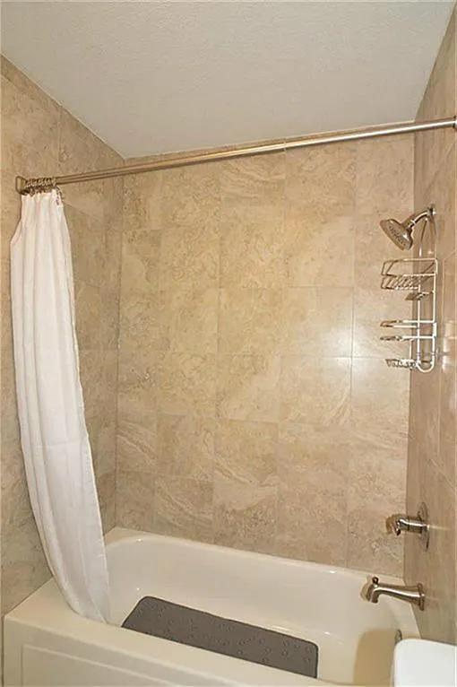 3300 Pebblebrook Drive #45 Seabrook, TX 77586