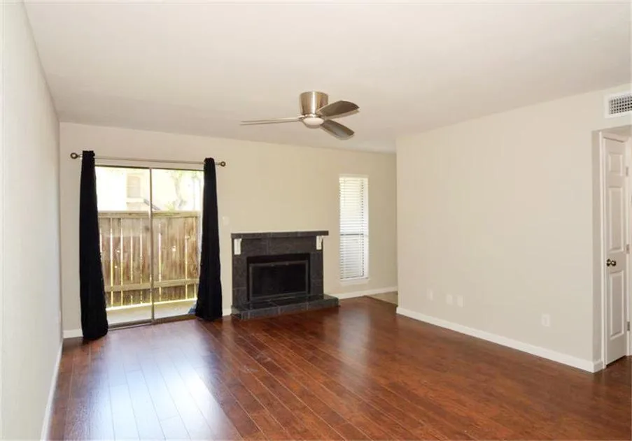 3300 Pebblebrook Drive #45 Seabrook, TX 77586
