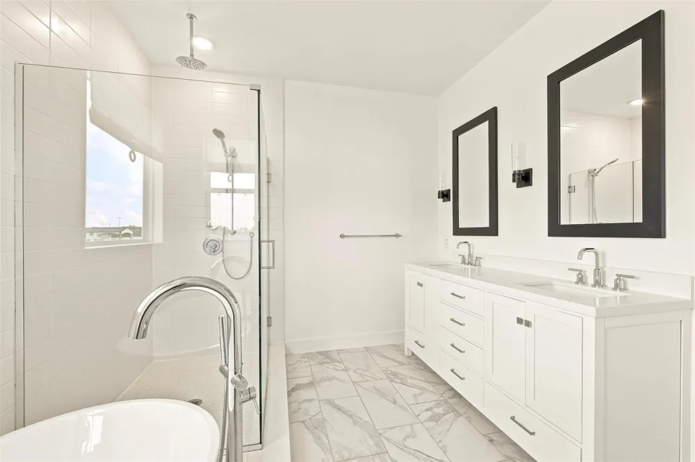 2305 Via Laura Lane Houston, TX 77051