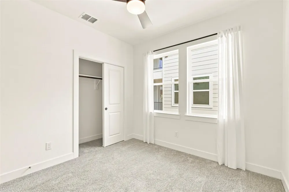 2305 Via Laura Lane Houston, TX 77051