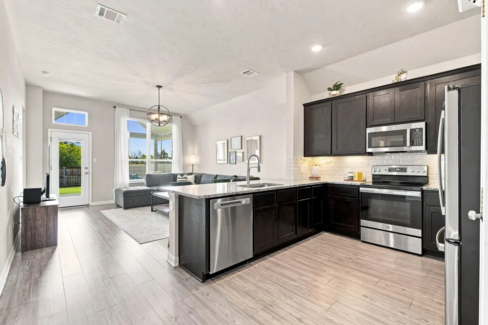 10635 Natural Pond Road Bryan, TX 77845