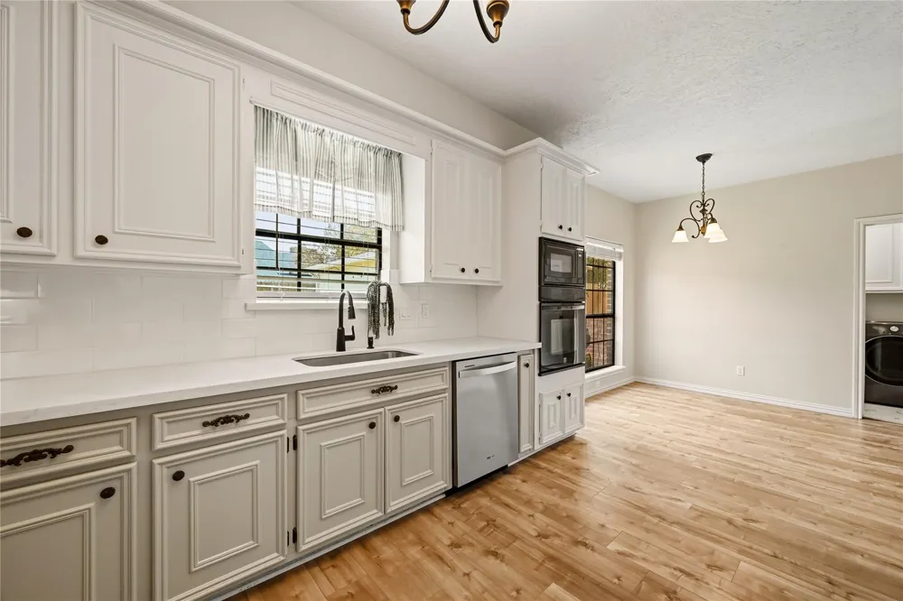 706 Fernglade Drive Richmond, TX 77406