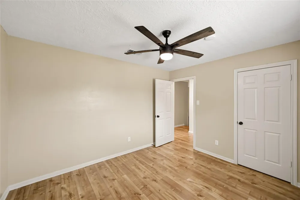 706 Fernglade Drive Richmond, TX 77406