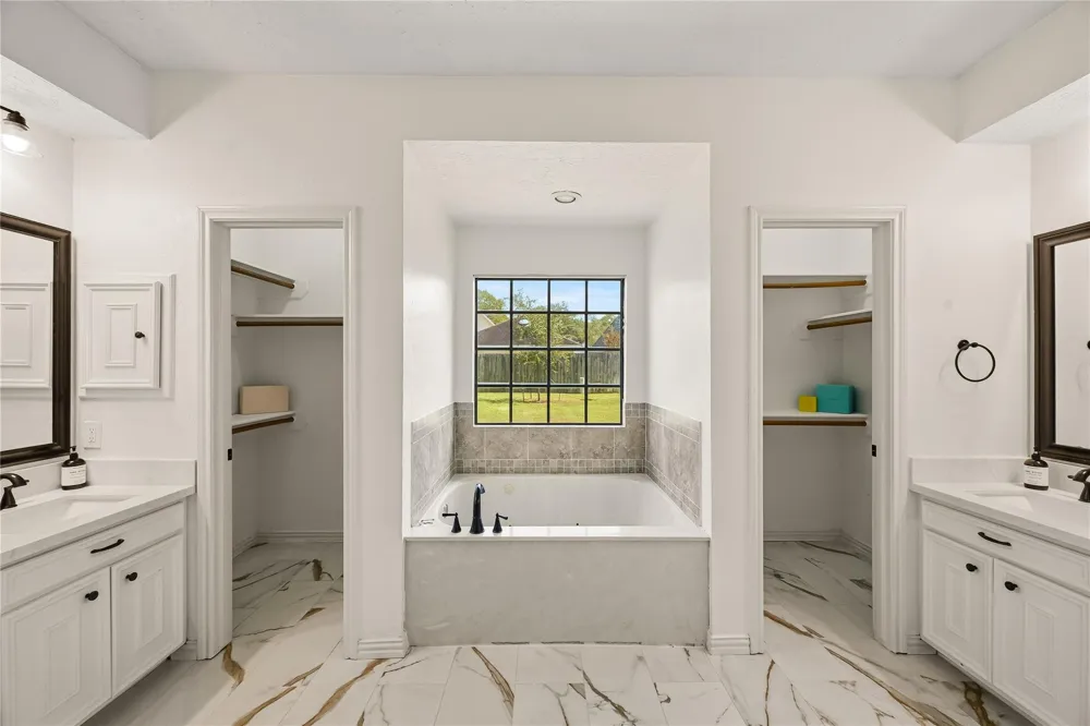 706 Fernglade Drive Richmond, TX 77406