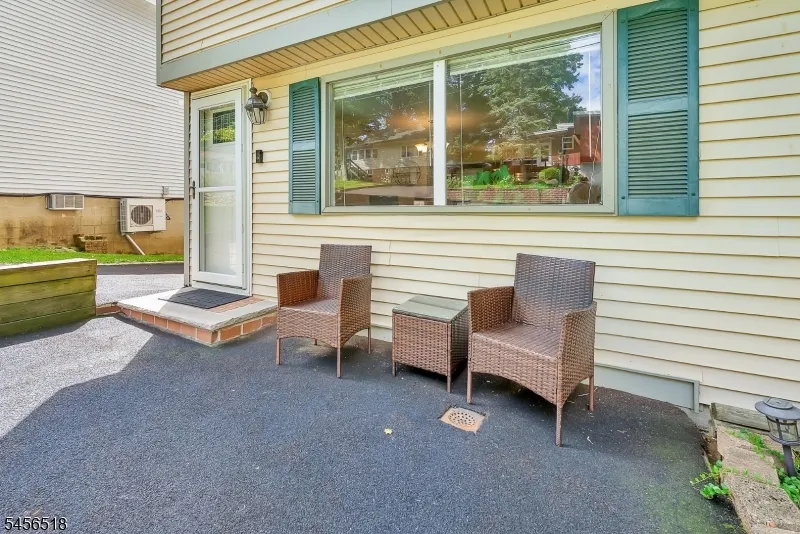 92 New York Ave Jefferson, NJ 07849