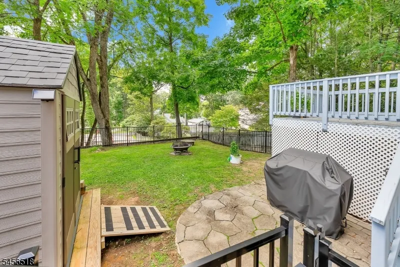 92 New York Ave Jefferson, NJ 07849