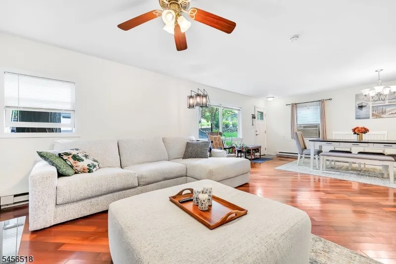 92 New York Ave Jefferson, NJ 07849