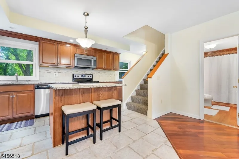 92 New York Ave Jefferson, NJ 07849