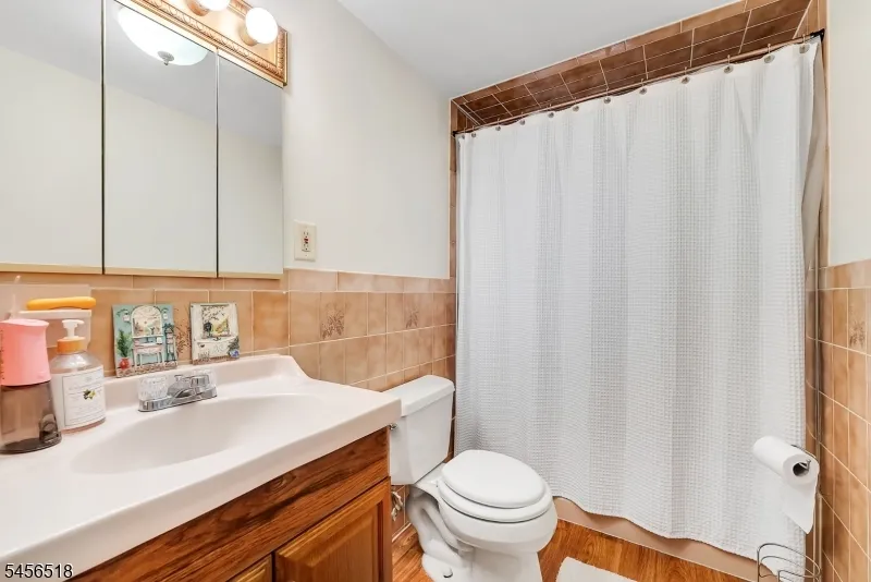 92 New York Ave Jefferson, NJ 07849