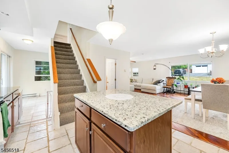 92 New York Ave Jefferson, NJ 07849