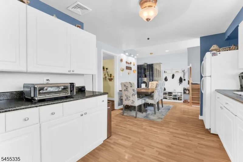 212 Gordon Ave Totowa, NJ 07512