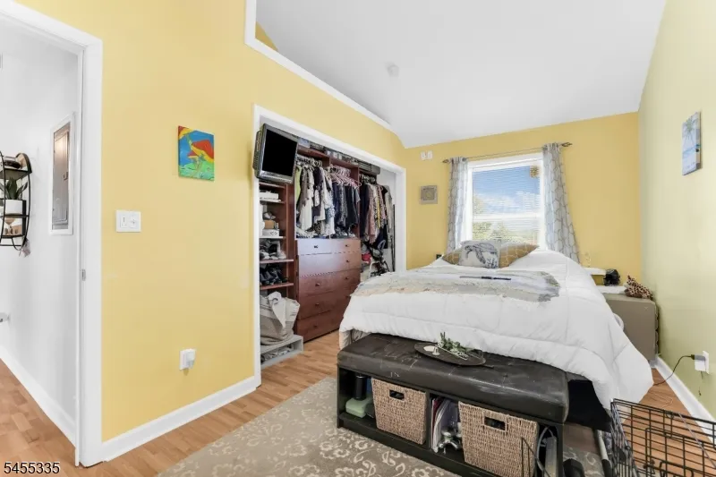 212 Gordon Ave Totowa, NJ 07512