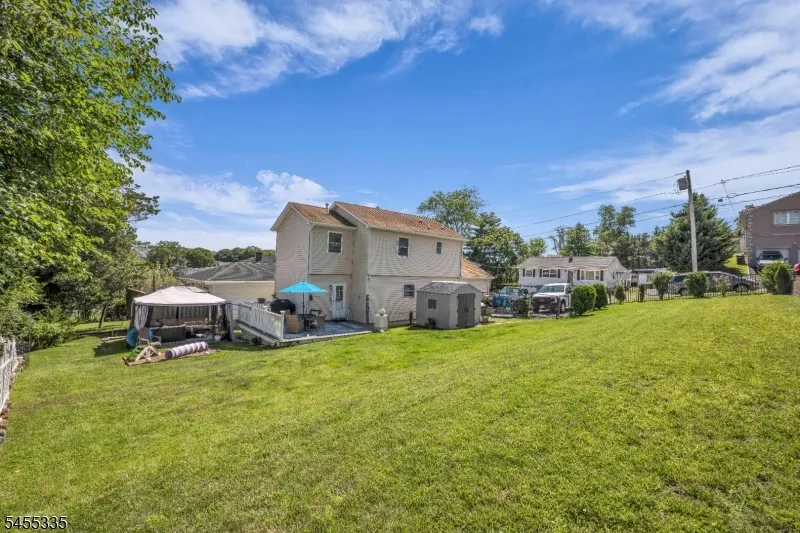 212 Gordon Ave Totowa, NJ 07512