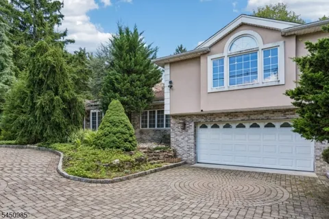 186 Laauwe Ave