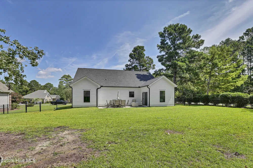 11 Sailview Court Hampstead, NC 28443