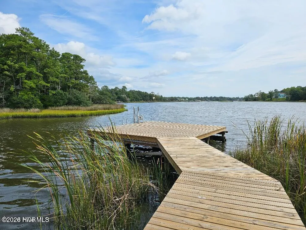 11 Sailview Court Hampstead, NC 28443