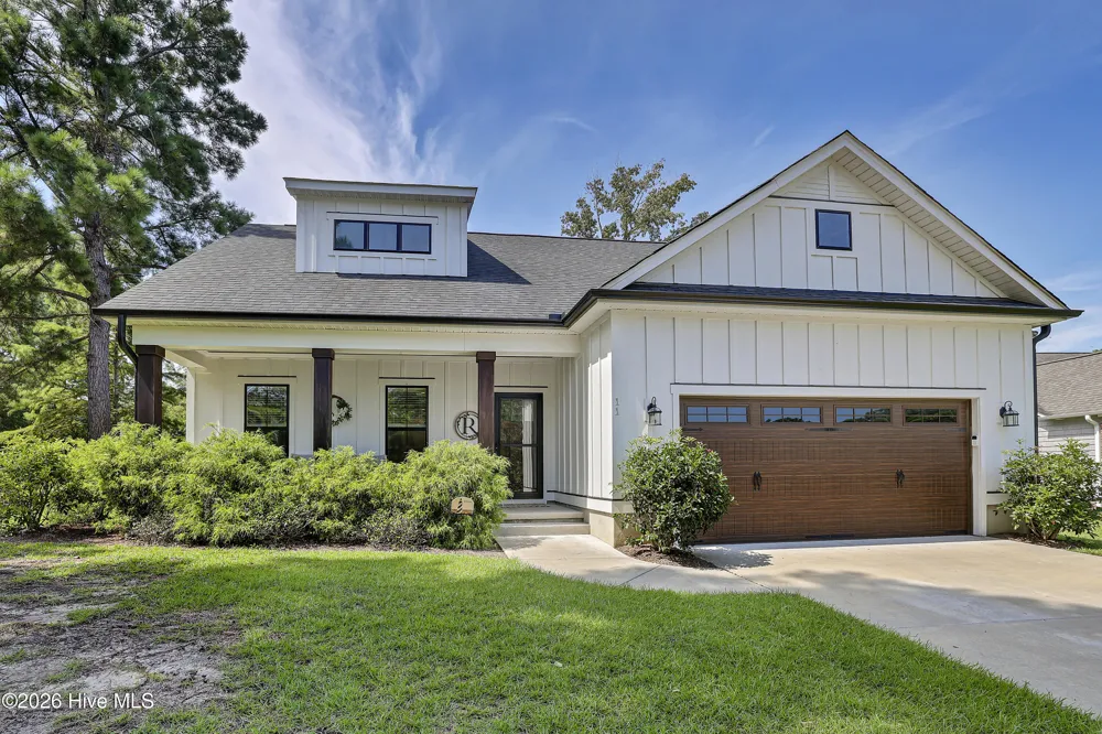 11 Sailview Court Hampstead, NC 28443