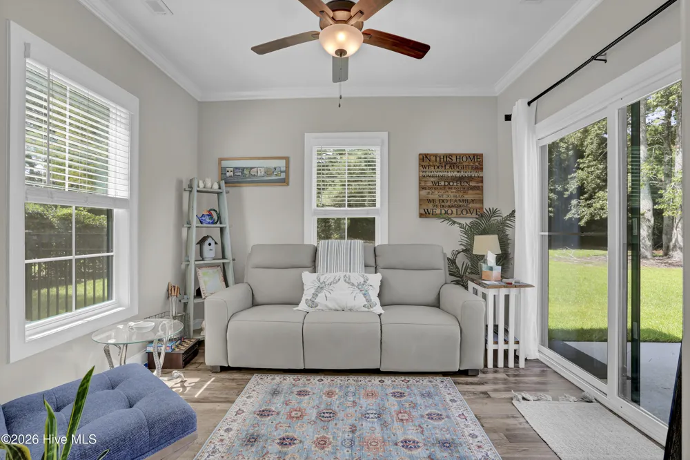 11 Sailview Court Hampstead, NC 28443