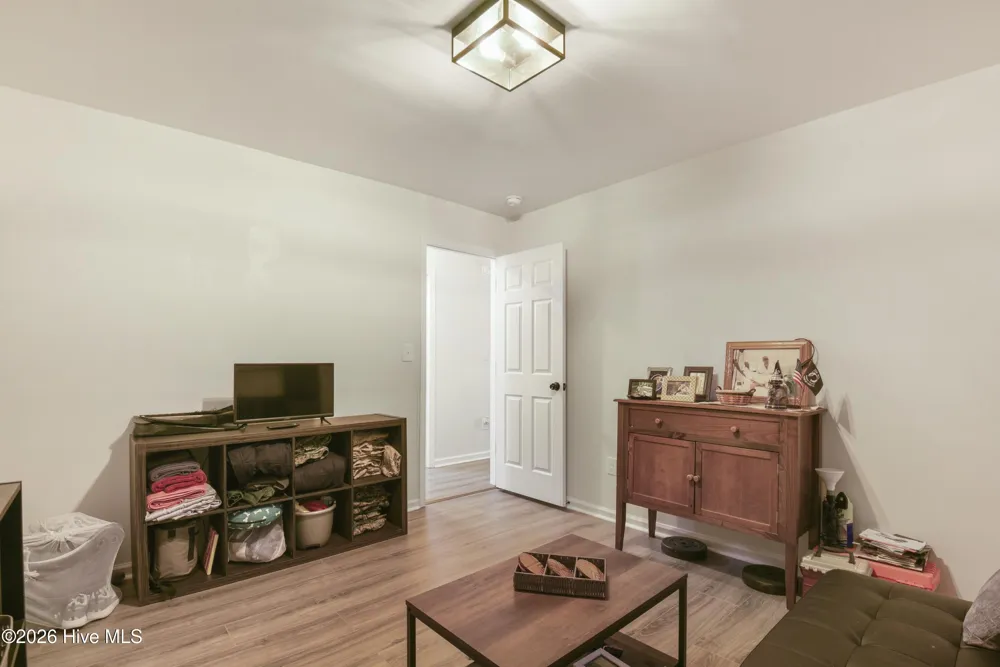 305 White Oak Street Jacksonville, NC 28540