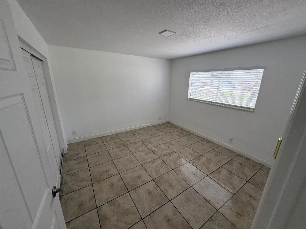 4271 NW 5TH STREET #128 Plantation, FL 33317