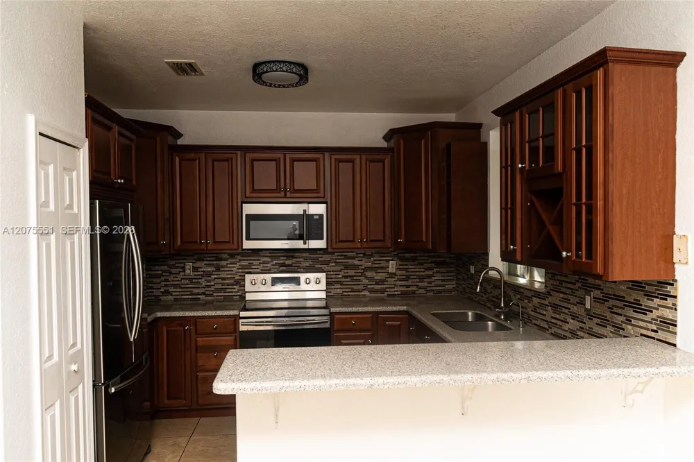 1484 24th CT #343 Homestead, FL 33035