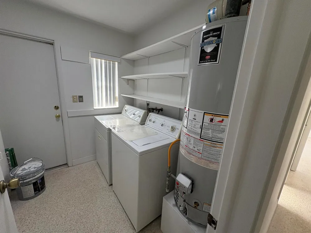 1923 ADAMS STREET Hollywood, FL 33020