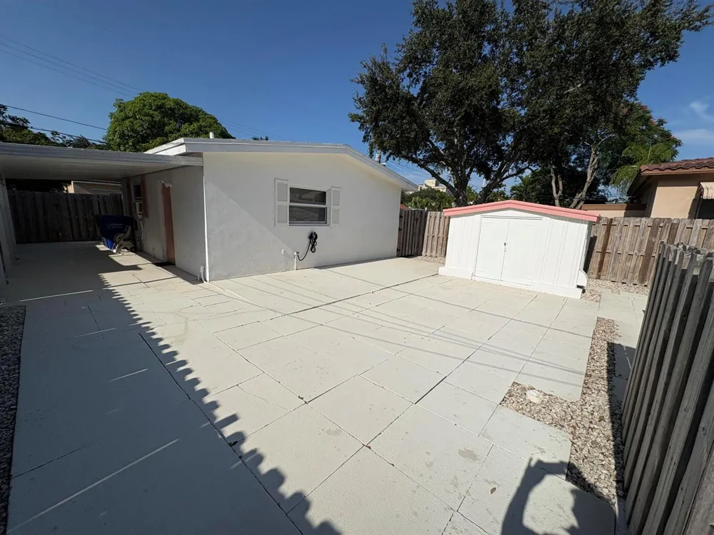 1923 ADAMS STREET Hollywood, FL 33020