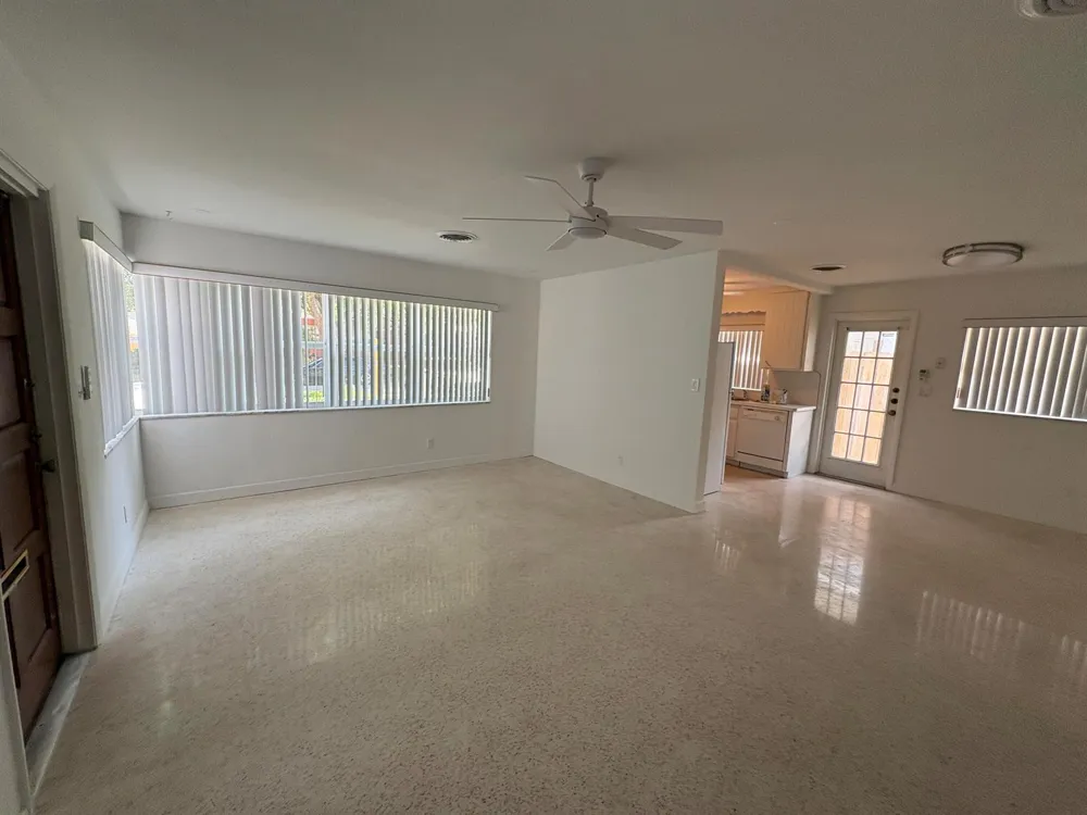 1923 ADAMS STREET Hollywood, FL 33020