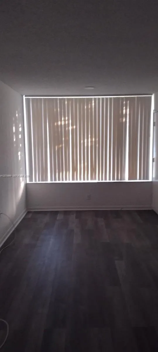 2851 Oakland Forest Dr #102 Oakland Park, FL 33309