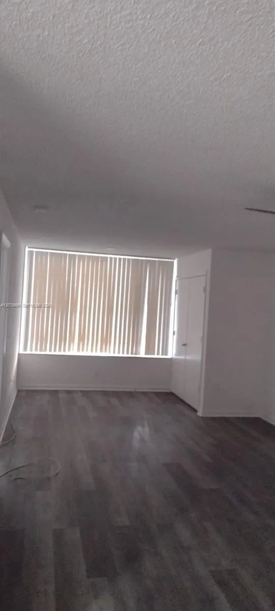 2851 Oakland Forest Dr #102 Oakland Park, FL 33309