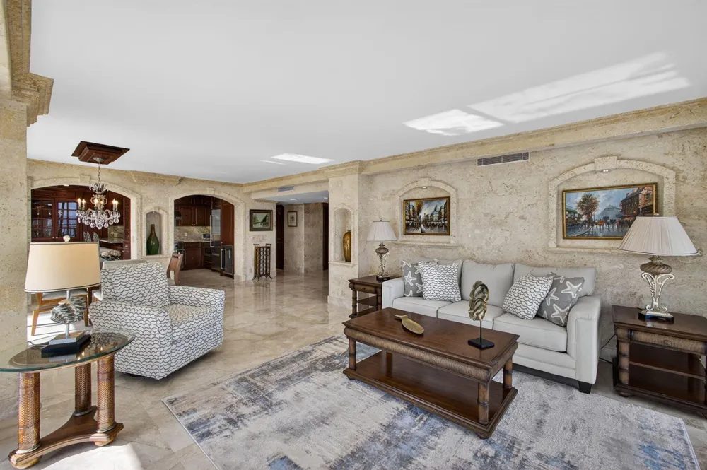 3400 Ocean Drive #ph West Palm Beach, FL 33404