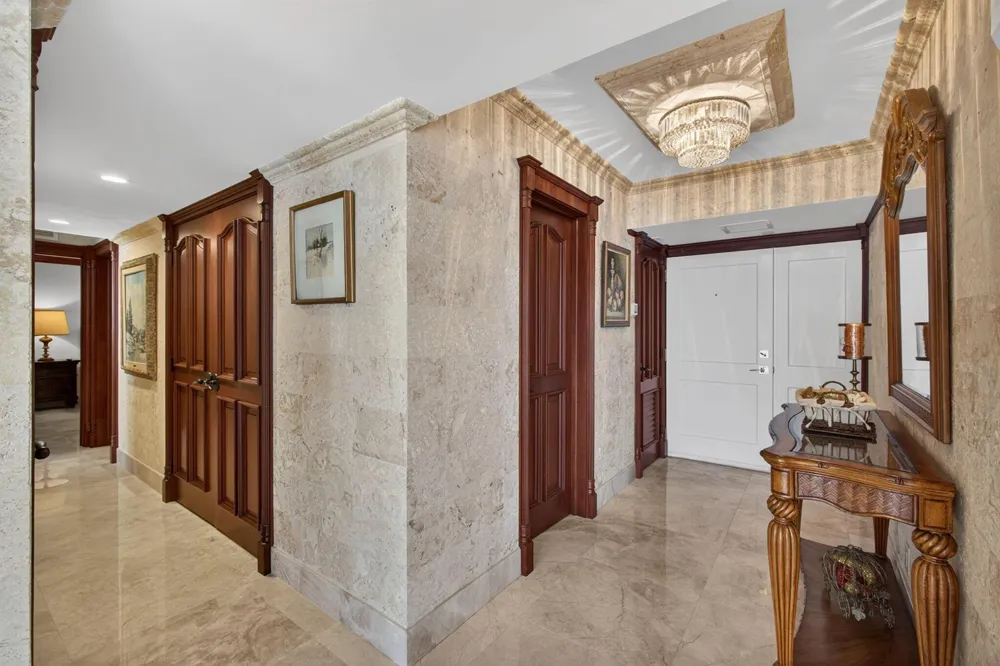 3400 Ocean Drive #ph West Palm Beach, FL 33404
