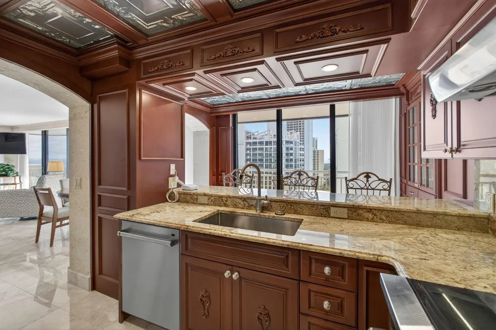 3400 Ocean Drive #ph West Palm Beach, FL 33404