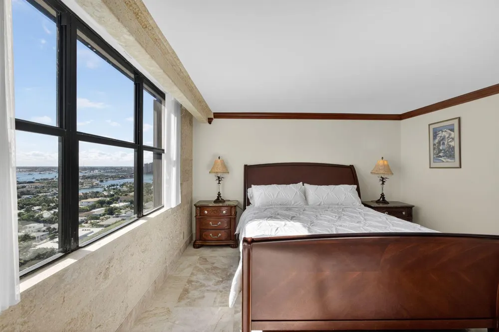 3400 Ocean Drive #ph West Palm Beach, FL 33404