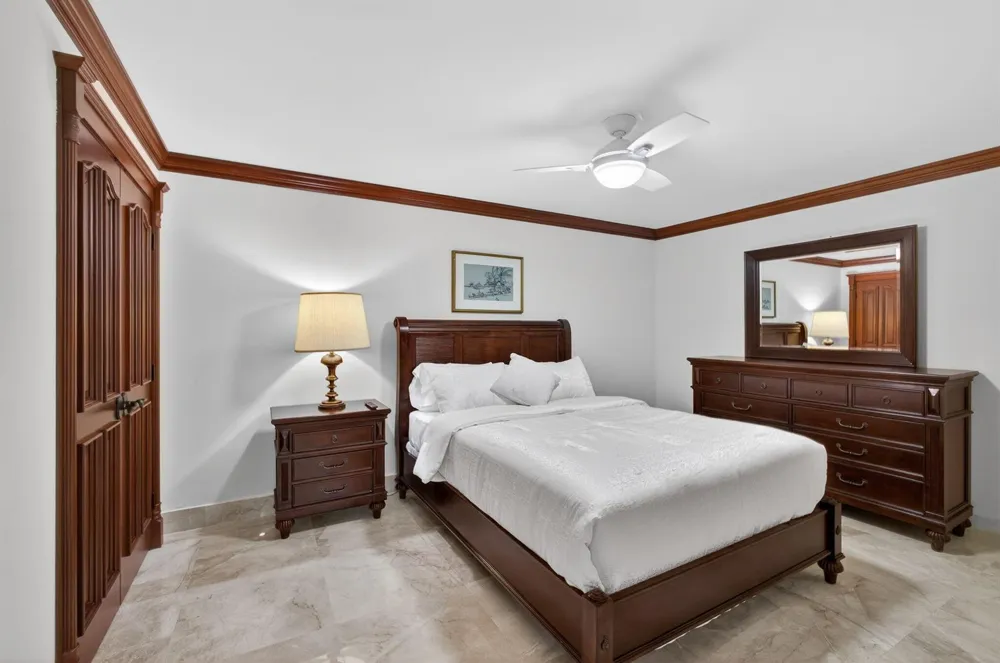 3400 Ocean Drive #ph West Palm Beach, FL 33404