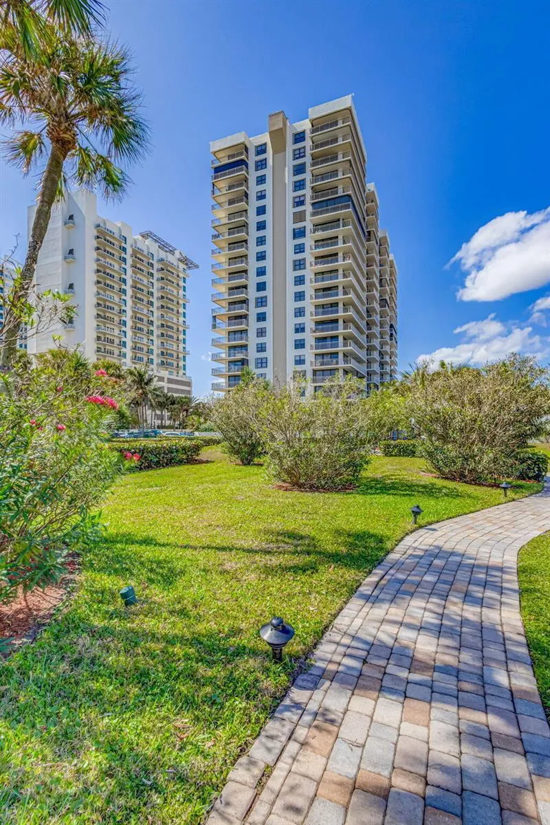 3400 Ocean Drive #ph West Palm Beach, FL 33404