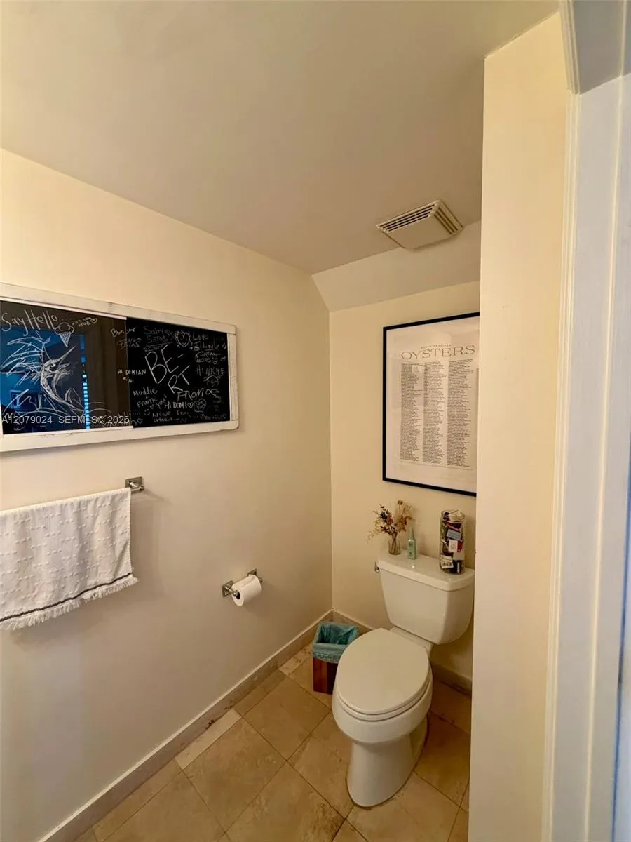 3339 Virginia St #320 Miami, FL 33133