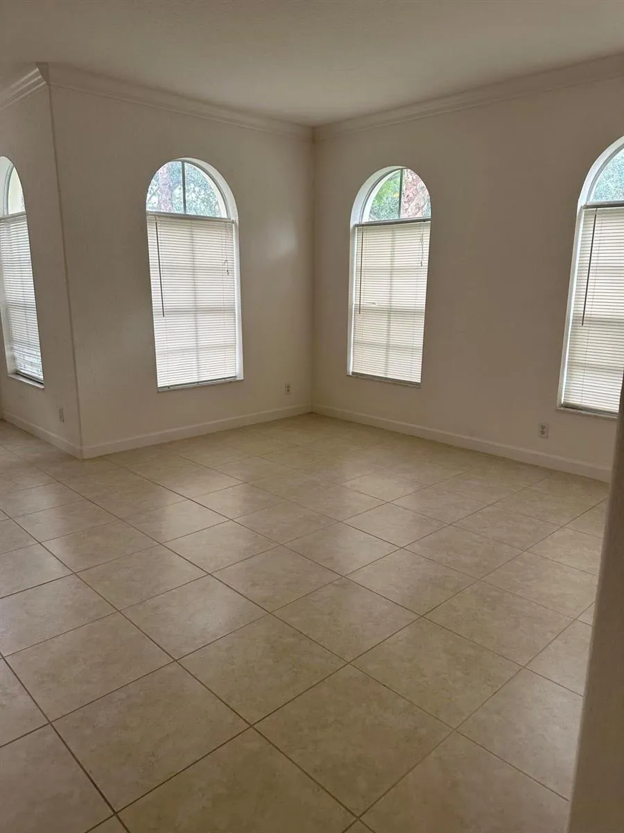 8120 Bautista Way Palm Beach Gardens, FL 33418