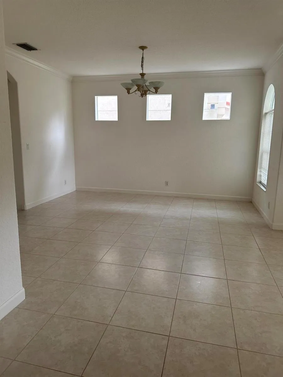 8120 Bautista Way Palm Beach Gardens, FL 33418