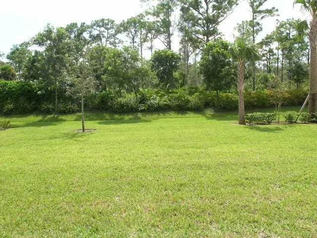 8120 Bautista Way Palm Beach Gardens, FL 33418