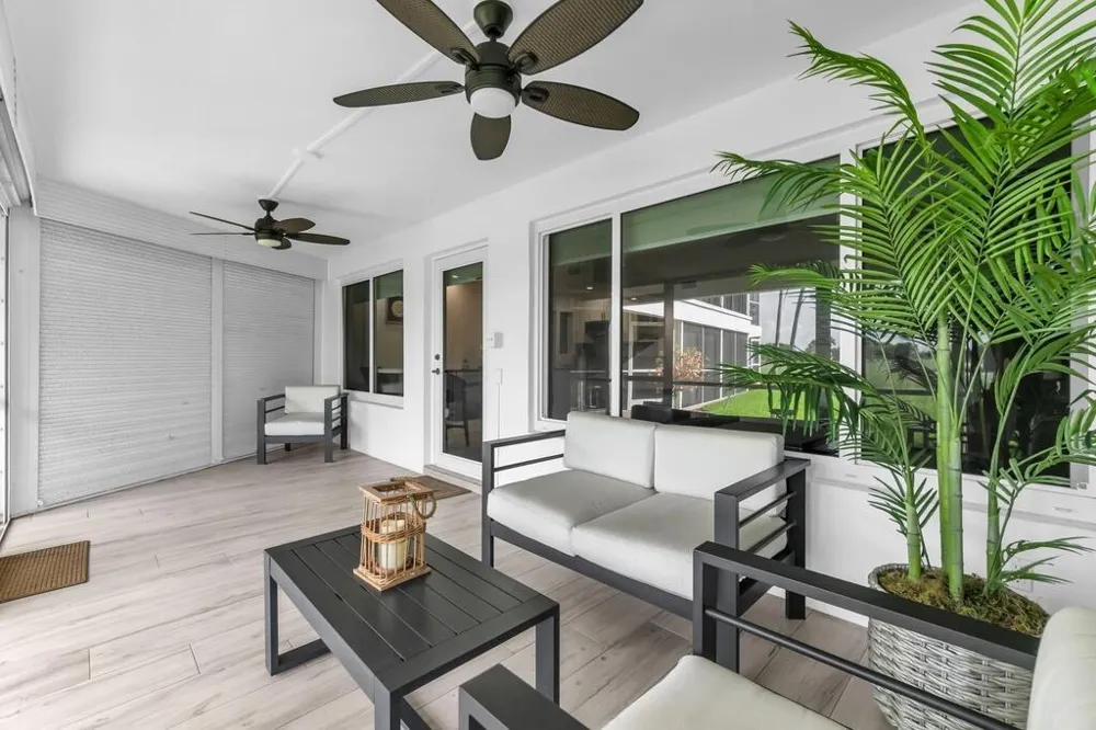 4848 NE 23RD AVENUE #8A Fort Lauderdale, FL 33308