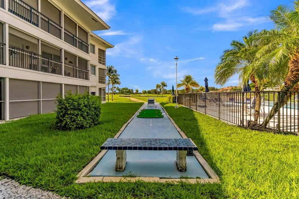 4848 NE 23RD AVENUE #8A Fort Lauderdale, FL 33308