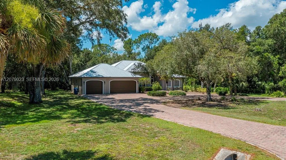4033 Oak Haven Dr. La Belle, FL 33935