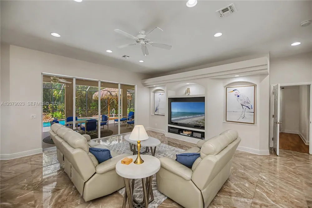 4033 Oak Haven Dr. La Belle, FL 33935