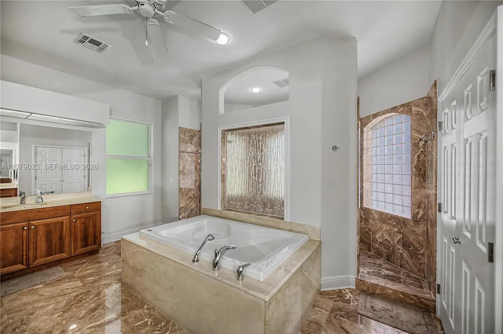 4033 Oak Haven Dr. La Belle, FL 33935