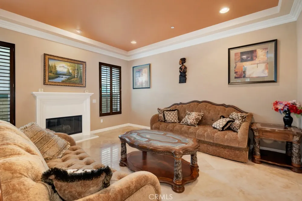 12436 Longacre Avenue Granada Hills, CA 91344