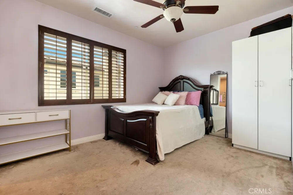 12436 Longacre Avenue Granada Hills, CA 91344