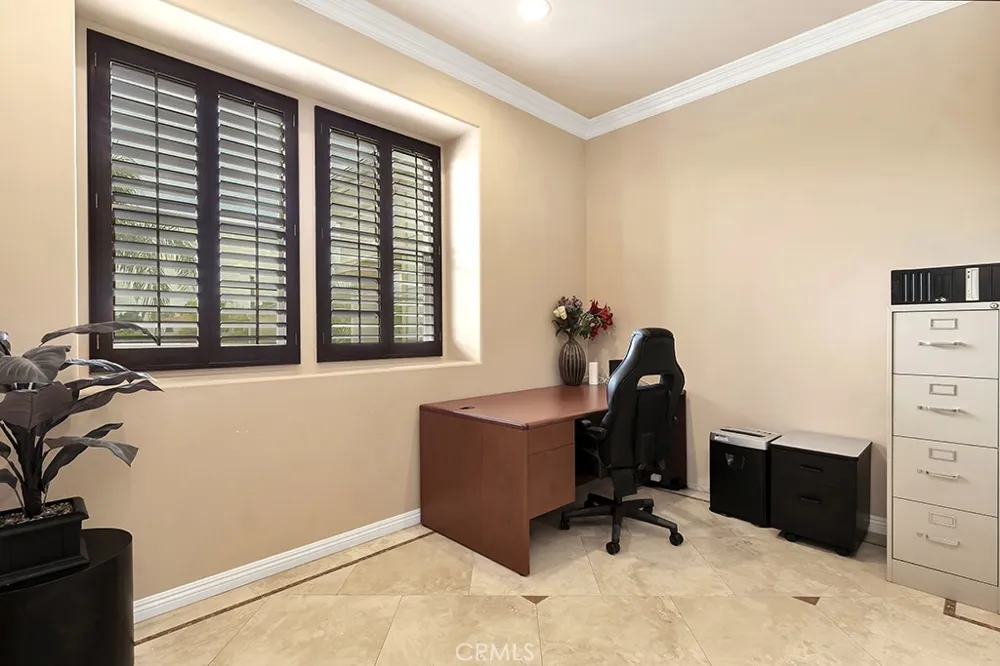 12436 Longacre Avenue Granada Hills, CA 91344